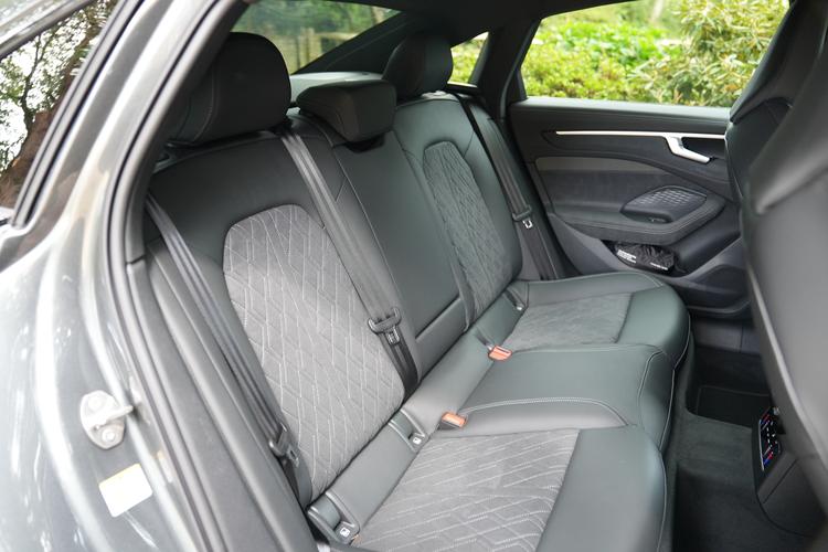 AUDI A6 SALOON 2.0 e-Hybrid Qtro 299 Edition 1 4dr S Tronic [S+V]